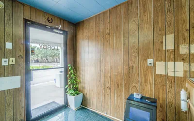 Photo 4 - OYO Budget Inn Falfurrias Hwy 281