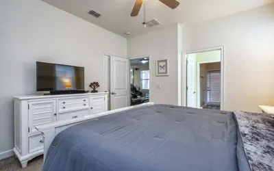Photo 4 - 4912cg 5 Bedroom Home by RedAwning
