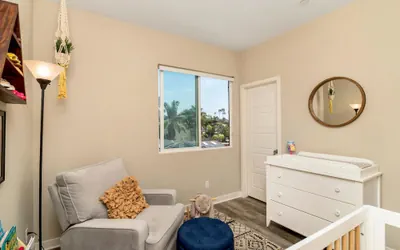 Photo 3 - Modern Escape