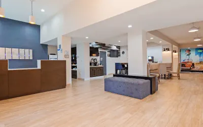 Photo 3 - Best Western Plus New Barstow Inn & Suites
