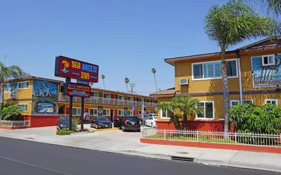 Photo 2 - Sea Breeze Inn - LAX Airport, Los Angeles