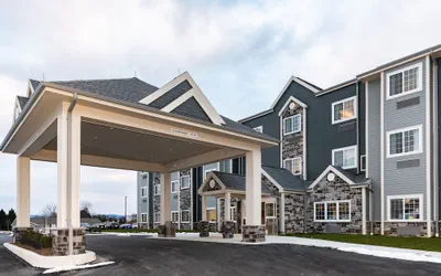 Photo 2 - Microtel Inn & Suites by Wyndham Carlisle