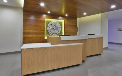 Photo 3 - Fairfield Inn & Suites by Marriott Flint Grand Blanc