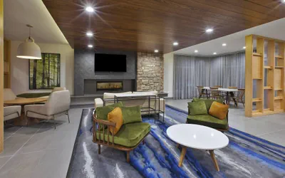 Photo 2 - Fairfield Inn & Suites by Marriott Flint Grand Blanc
