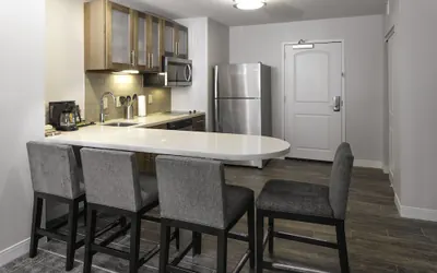 Photo 3 - Staybridge Suites Montgomery - Downtown by IHG