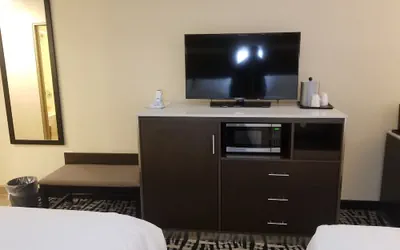 Photo 4 - Holiday Inn Poughkeepsie by IHG