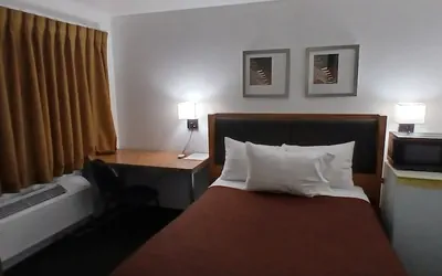 Photo 4 - Neva Jean Motel