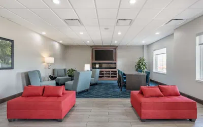 Photo 5 - Best Western Plus Owensboro