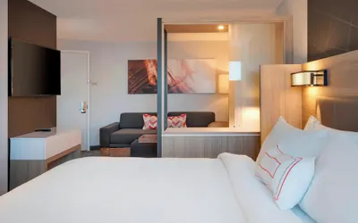 Photo 2 - SpringHill Suites by Marriott Hampton Portsmouth