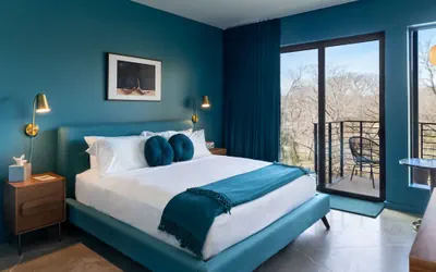 Photo 2 - The Ruby Hotel