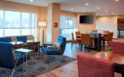 Photo 3 - TownePlace Suites by Marriott Grand Rapids Airport