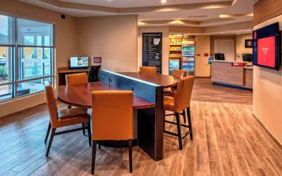 Photo 2 - TownePlace Suites by Marriott Hot Springs