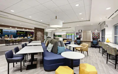 Photo 3 - Home2 Suites by Hilton Temecula