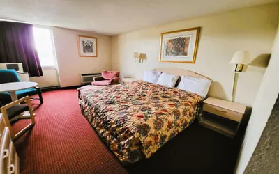 Photo 5 - USA Inn Junction City Near Fort Riley