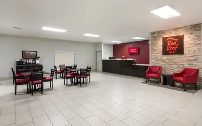 Photo 5 - Red Roof Inn Temple