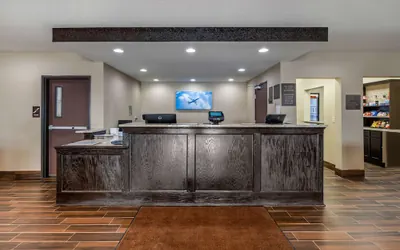 Photo 3 - Comfort Inn & Suites Cedar Rapids CID Eastern Iowa Airport