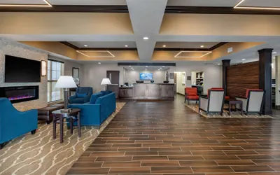 Photo 4 - Comfort Inn & Suites Cedar Rapids CID Eastern Iowa Airport