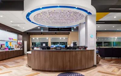 Photo 4 - Tru by Hilton Cypress Houston