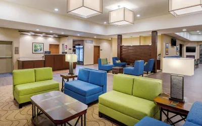 Photo 3 - Comfort Suites Burlington near I-5