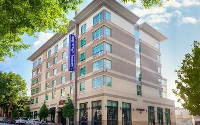 Photo 2 - Hampton Inn & Suites Atlanta Decatur/Emory