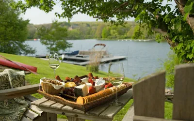 Photo 3 - Lake Pointe Inn