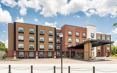 Photo 2 - Fairfield Inn & Suites Jasper