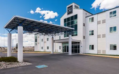 Photo 2 - Red Lion Inn & Suites Butte