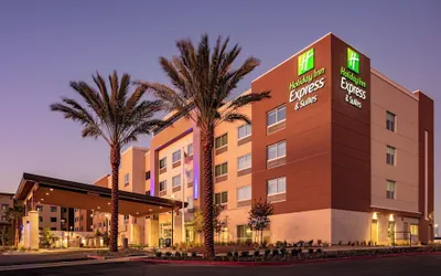 Photo 2 - Holiday Inn Express & Suites Moreno Valley - Riverside by IHG