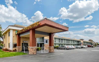 Photo 2 - Quality Inn & Suites El Cajon San Diego East
