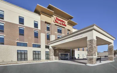 Photo 2 - Hampton Inn & Suites Grandville Grand Rapids South