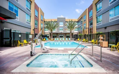 Photo 2 - Home2 Suites by Hilton Carlsbad