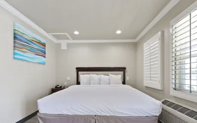Photo 5 - Le Blanc Inn & Suites