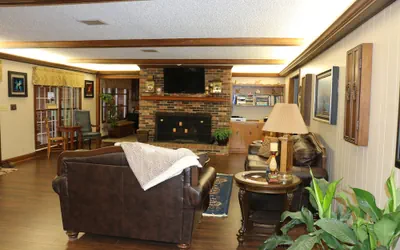 Photo 4 - Cedar Grove Inn