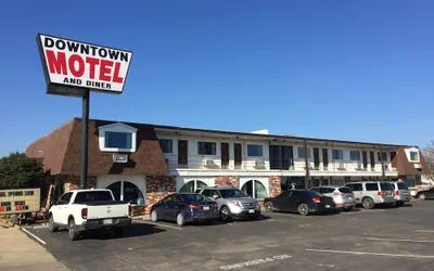 Photo 2 - Downtown Motel