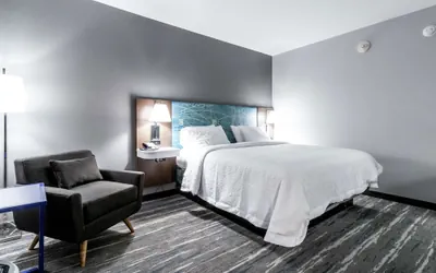 Photo 4 - Hampton Inn Locust Grove