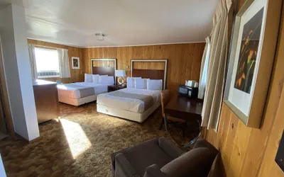 Photo 4 - Oasis Botique Motel