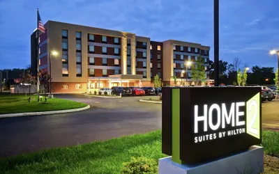 Photo 2 - Home2 Suites by Hilton Amherst Buffalo