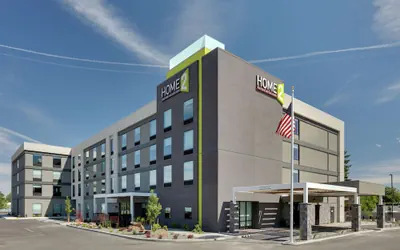 Photo 2 - Home2 Suites by Hilton Yakima Airport