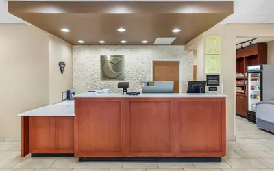 Photo 3 - Comfort Suites Greensboro - High Point