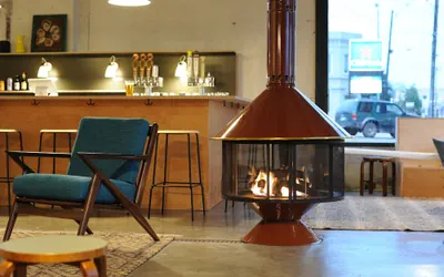 Photo 4 - Travelers Hotel