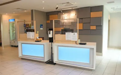 Photo 3 - Holiday Inn Express & Suites Middletown by IHG