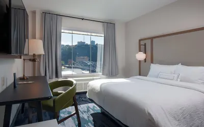 Photo 5 - Fairfield Inn & Suites by Marriott Pittsburgh Downtown