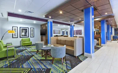 Holiday Inn Express & Suites Painesville - Concord by IHG