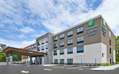 Photo 2 - Holiday Inn Express & Suites Painesville - Concord by IHG