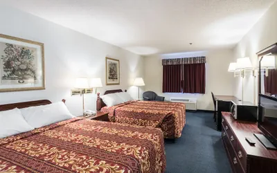Photo 5 - Quality Express Inn & Suites