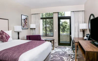 Photo 2 - Hotel Siri Downtown - Paso Robles