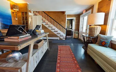 Photo 4 - Shelter Harbor Inn