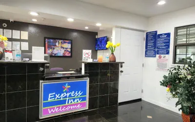 Photo 3 - Express Inn Tomball