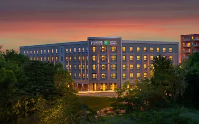 Photo 2 - Staybridge Suites Boston - Quincy by IHG