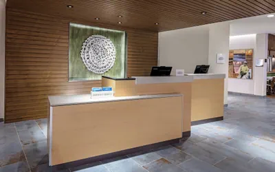 Photo 2 - Fairfield by Marriott Port Clinton Waterfront
